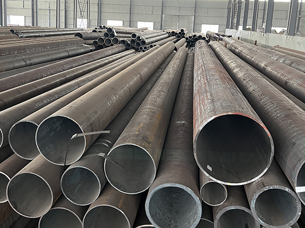 Low temperature pipe Q345D